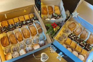 Vianočné mini koláčiky❗️Zľava 35% - 2 | Cukráreň Tasty Pezinok torty, zákusky, najlepšie torty, bezlepkové torty, cukráreň, onli