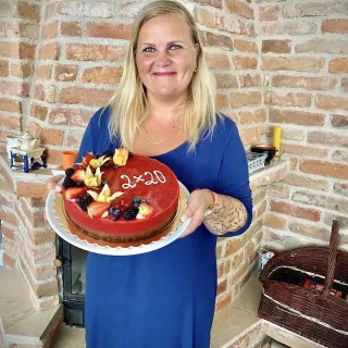 Bezlepkova / bezlaktozova torta - 4 | Cukráreň Tasty Pezinok torty, zákusky, najlepšie torty, bezlepkové torty, cukráreň, online